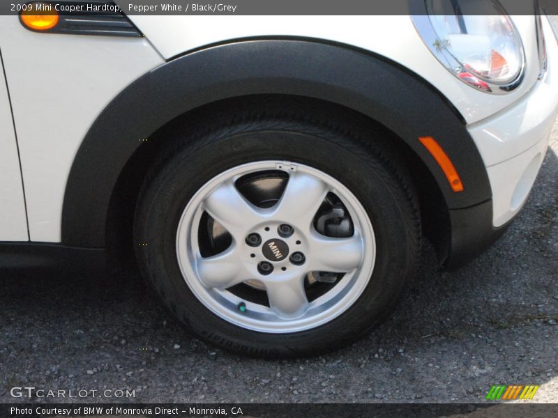 Pepper White / Black/Grey 2009 Mini Cooper Hardtop