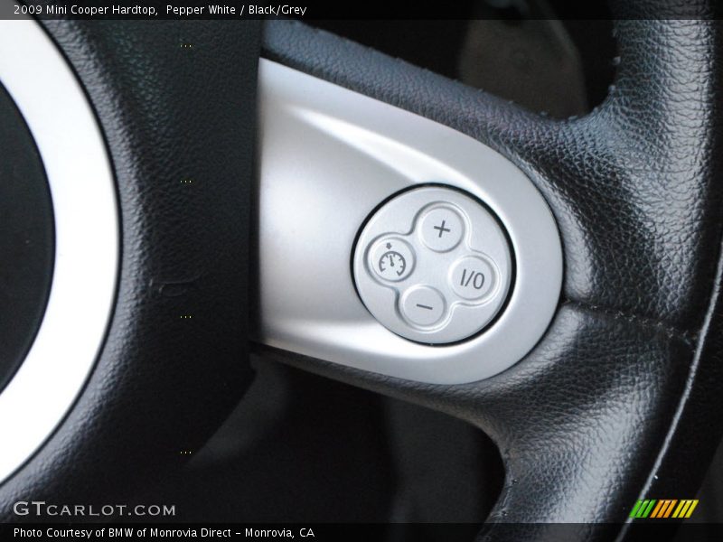 Pepper White / Black/Grey 2009 Mini Cooper Hardtop