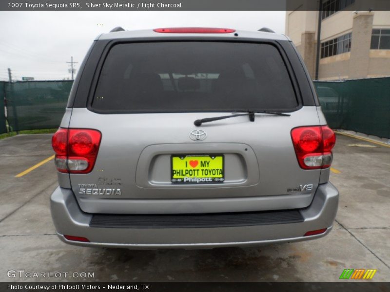 Silver Sky Metallic / Light Charcoal 2007 Toyota Sequoia SR5