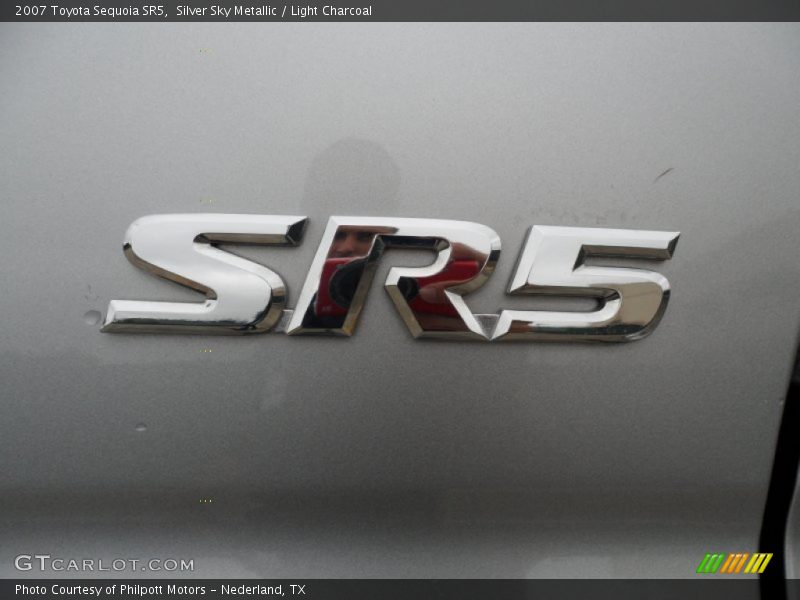 Silver Sky Metallic / Light Charcoal 2007 Toyota Sequoia SR5