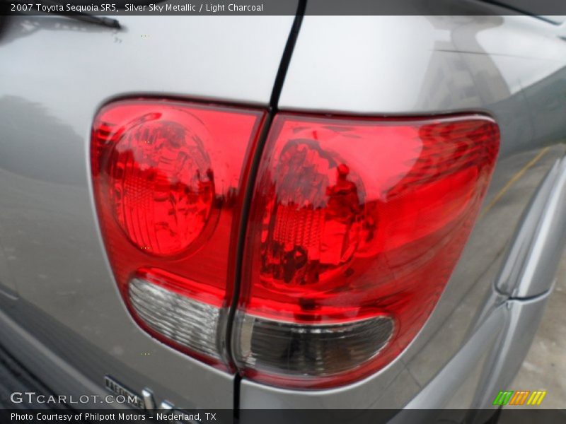 Silver Sky Metallic / Light Charcoal 2007 Toyota Sequoia SR5