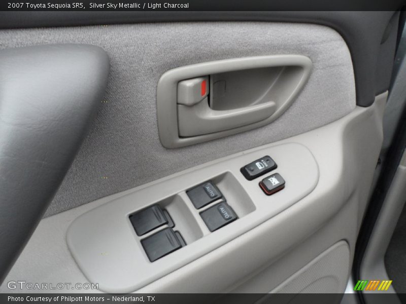 Silver Sky Metallic / Light Charcoal 2007 Toyota Sequoia SR5