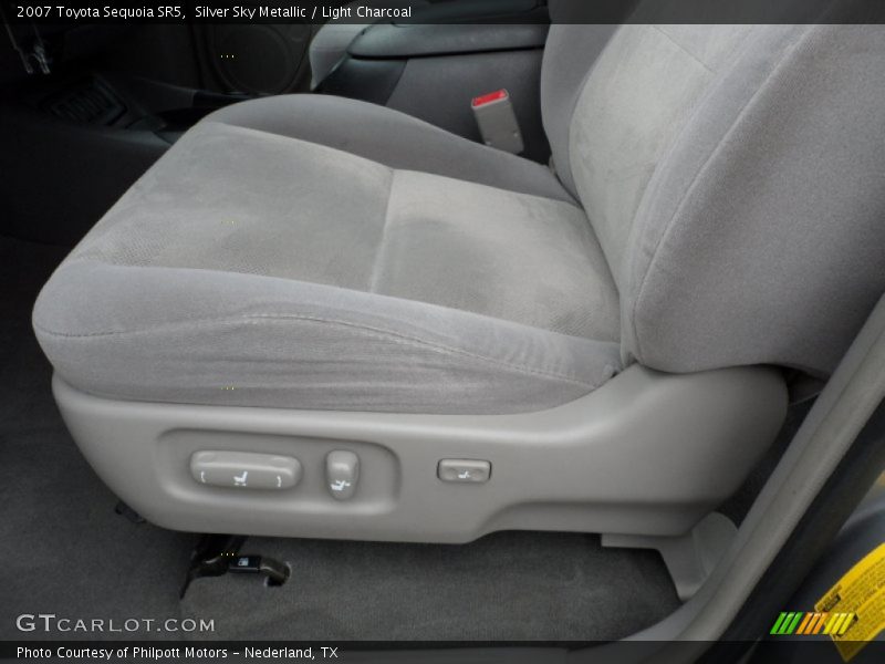 Silver Sky Metallic / Light Charcoal 2007 Toyota Sequoia SR5