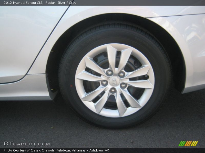 Radiant Silver / Gray 2012 Hyundai Sonata GLS
