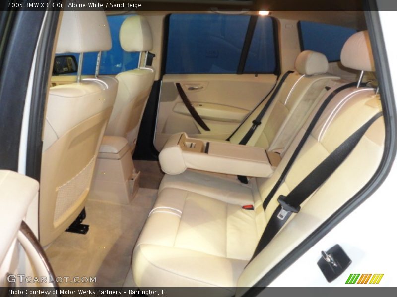 Alpine White / Sand Beige 2005 BMW X3 3.0i