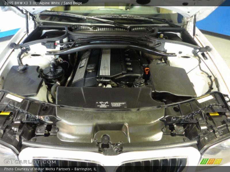 Alpine White / Sand Beige 2005 BMW X3 3.0i