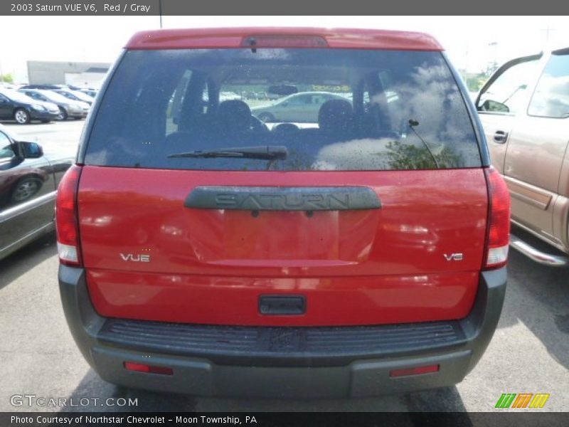 Red / Gray 2003 Saturn VUE V6