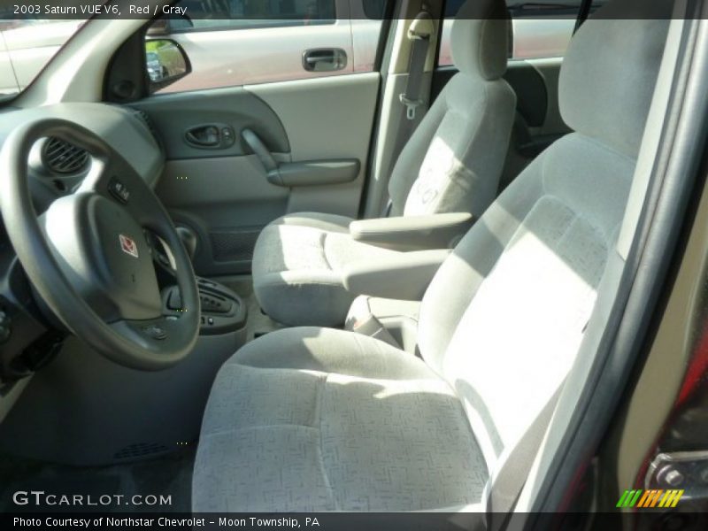 Red / Gray 2003 Saturn VUE V6