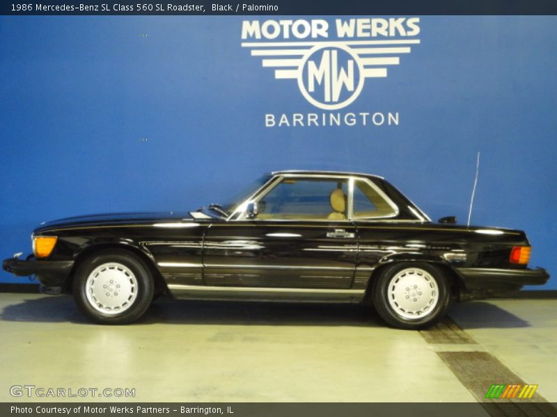 Black / Palomino 1986 Mercedes-Benz SL Class 560 SL Roadster