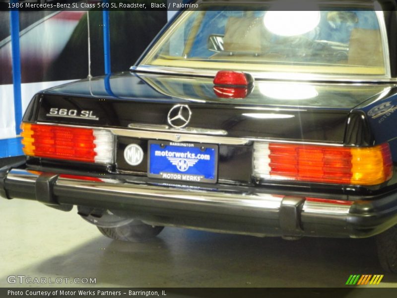 Black / Palomino 1986 Mercedes-Benz SL Class 560 SL Roadster