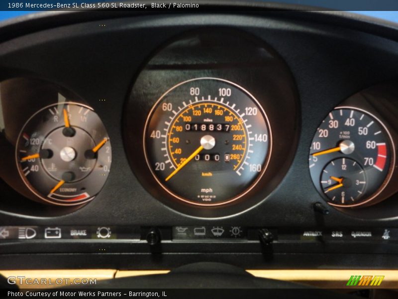  1986 SL Class 560 SL Roadster 560 SL Roadster Gauges