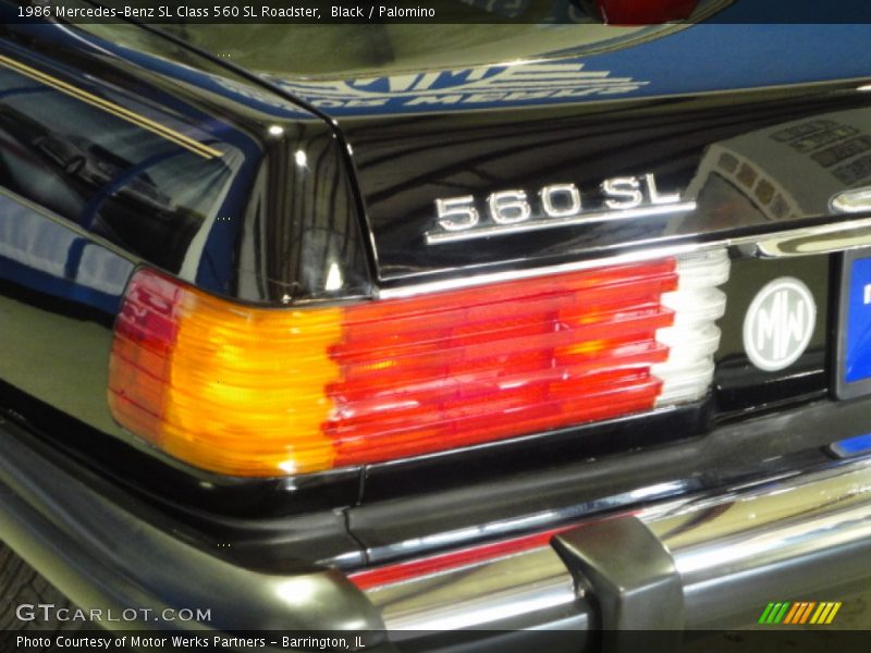 Black / Palomino 1986 Mercedes-Benz SL Class 560 SL Roadster