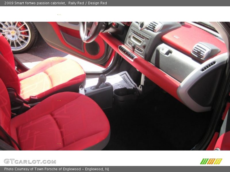 Rally Red / Design Red 2009 Smart fortwo passion cabriolet