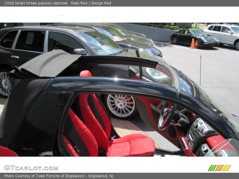 Rally Red / Design Red 2009 Smart fortwo passion cabriolet