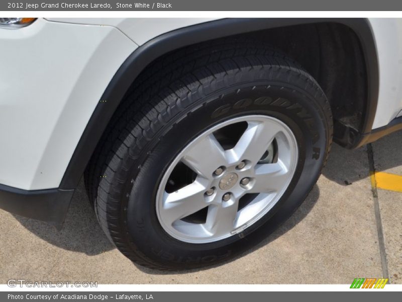 Stone White / Black 2012 Jeep Grand Cherokee Laredo