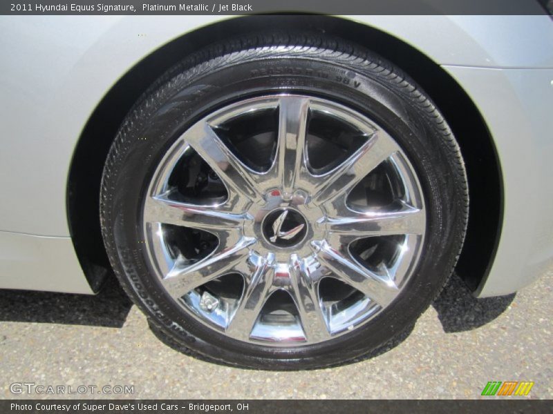 Platinum Metallic / Jet Black 2011 Hyundai Equus Signature