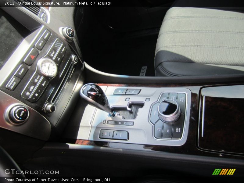 Platinum Metallic / Jet Black 2011 Hyundai Equus Signature