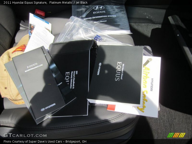 Platinum Metallic / Jet Black 2011 Hyundai Equus Signature