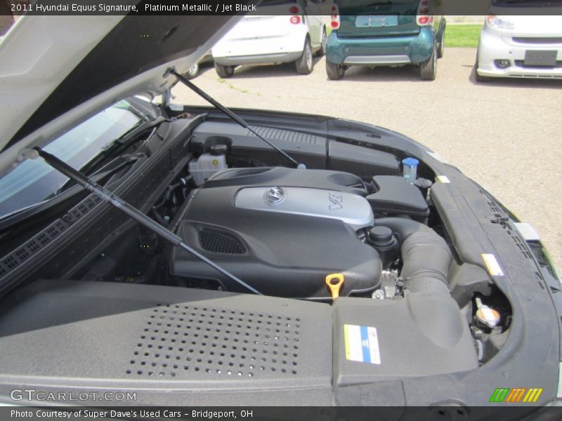 Platinum Metallic / Jet Black 2011 Hyundai Equus Signature