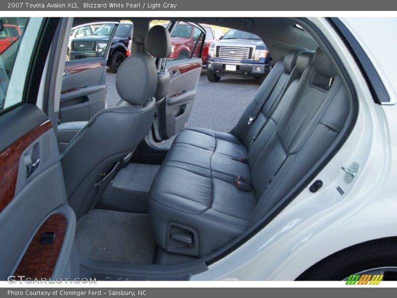 Blizzard White Pearl / Light Gray 2007 Toyota Avalon XLS