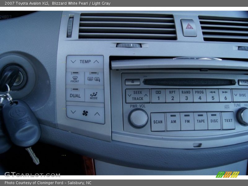 Blizzard White Pearl / Light Gray 2007 Toyota Avalon XLS