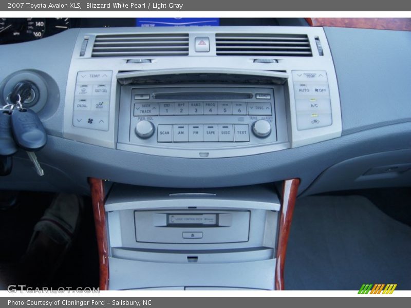 Blizzard White Pearl / Light Gray 2007 Toyota Avalon XLS
