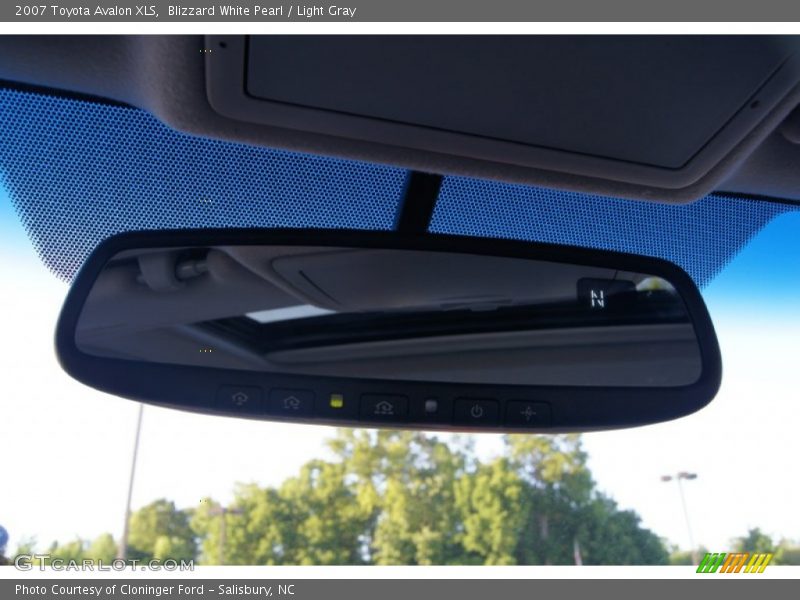 Blizzard White Pearl / Light Gray 2007 Toyota Avalon XLS