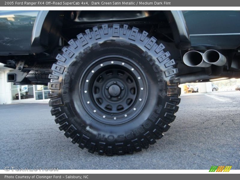 Custom Wheels of 2005 Ranger FX4 Off-Road SuperCab 4x4