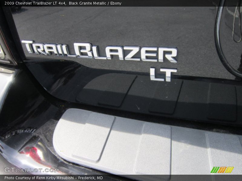 Black Granite Metallic / Ebony 2009 Chevrolet TrailBlazer LT 4x4