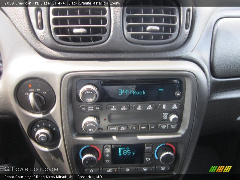 Black Granite Metallic / Ebony 2009 Chevrolet TrailBlazer LT 4x4