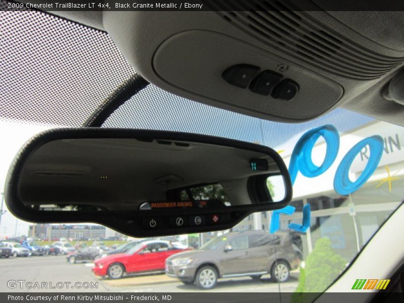 Black Granite Metallic / Ebony 2009 Chevrolet TrailBlazer LT 4x4