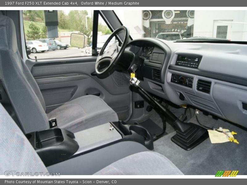 Oxford White / Medium Graphite 1997 Ford F250 XLT Extended Cab 4x4