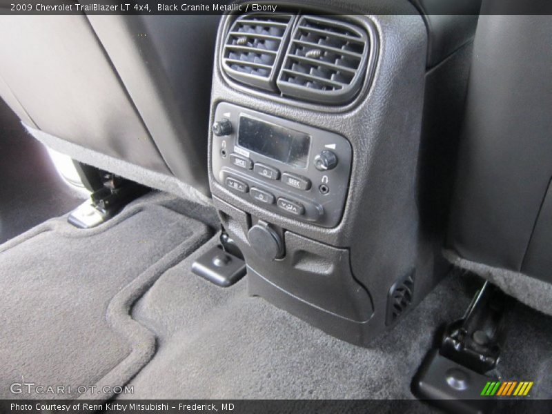 Black Granite Metallic / Ebony 2009 Chevrolet TrailBlazer LT 4x4