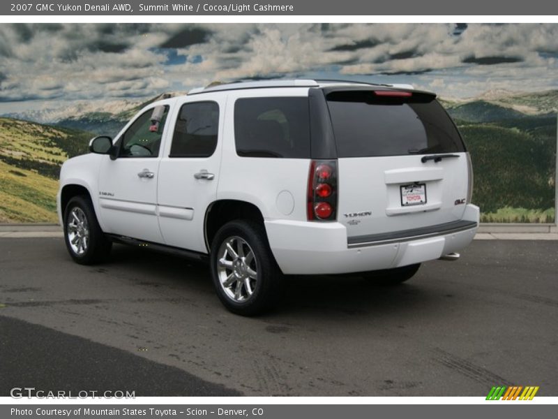 Summit White / Cocoa/Light Cashmere 2007 GMC Yukon Denali AWD