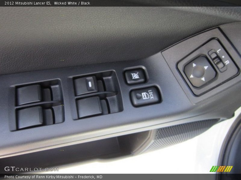 Wicked White / Black 2012 Mitsubishi Lancer ES