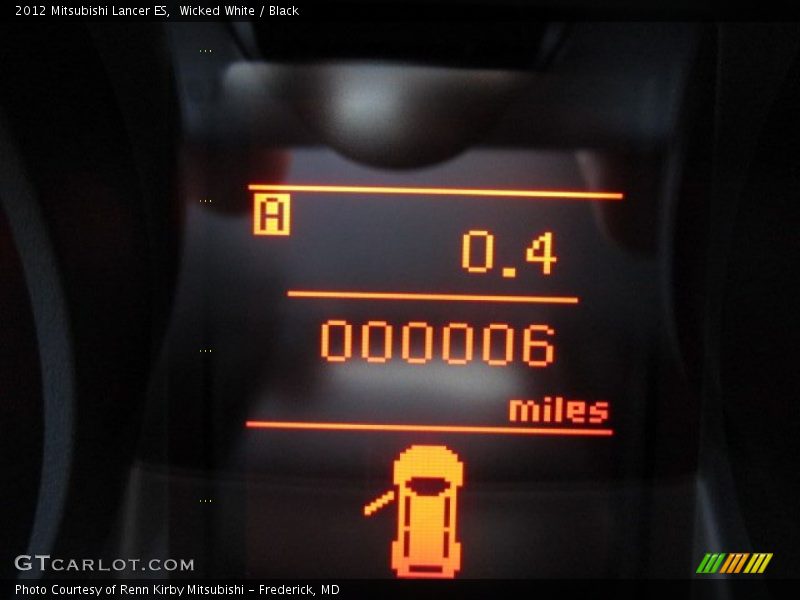 Wicked White / Black 2012 Mitsubishi Lancer ES