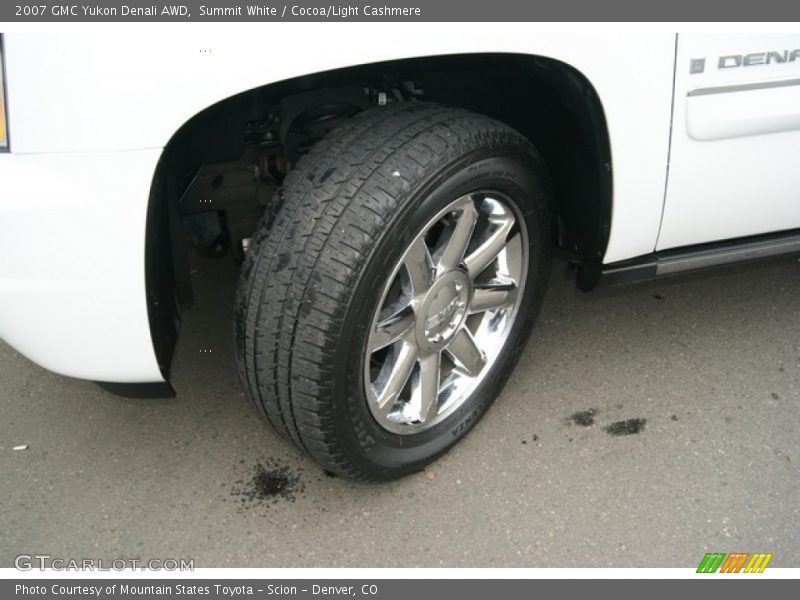 Summit White / Cocoa/Light Cashmere 2007 GMC Yukon Denali AWD