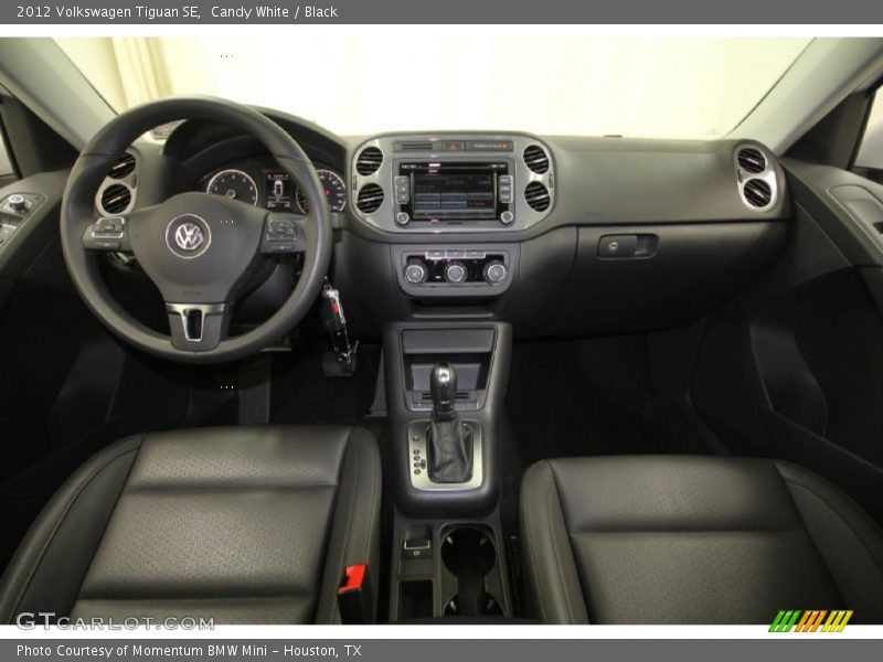 Candy White / Black 2012 Volkswagen Tiguan SE