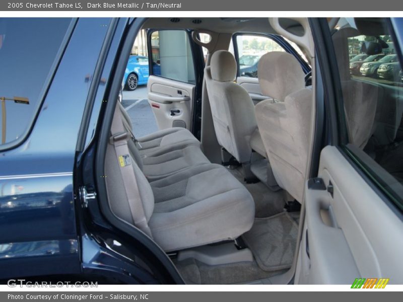 Dark Blue Metallic / Tan/Neutral 2005 Chevrolet Tahoe LS