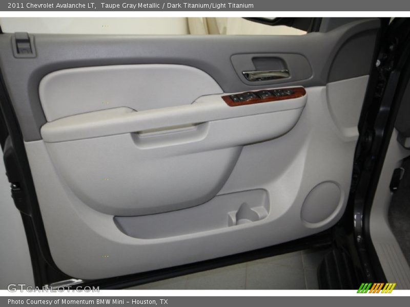 Taupe Gray Metallic / Dark Titanium/Light Titanium 2011 Chevrolet Avalanche LT