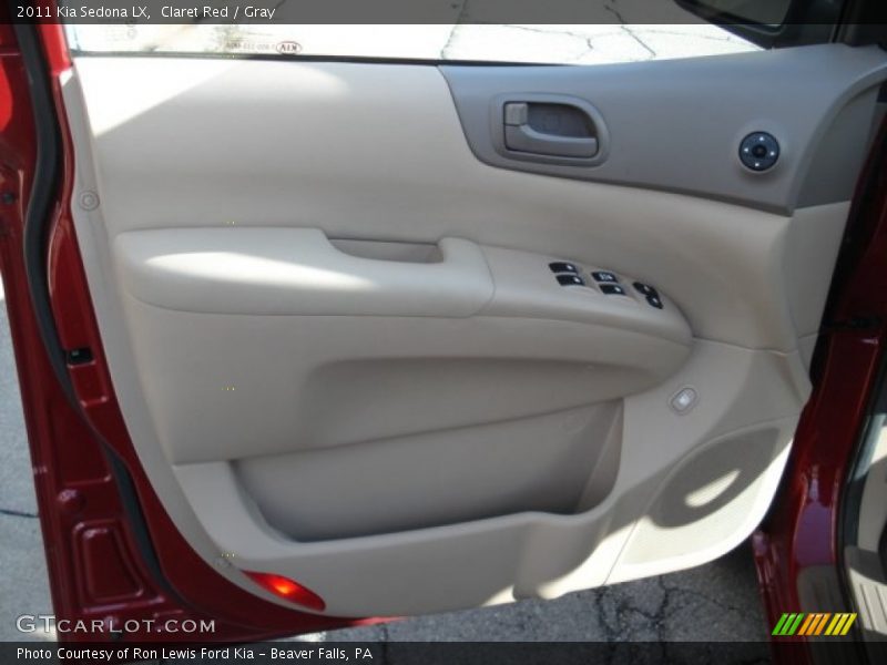 Claret Red / Gray 2011 Kia Sedona LX