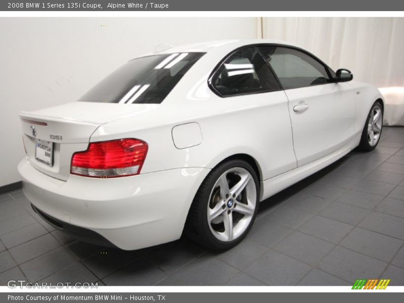 Alpine White / Taupe 2008 BMW 1 Series 135i Coupe