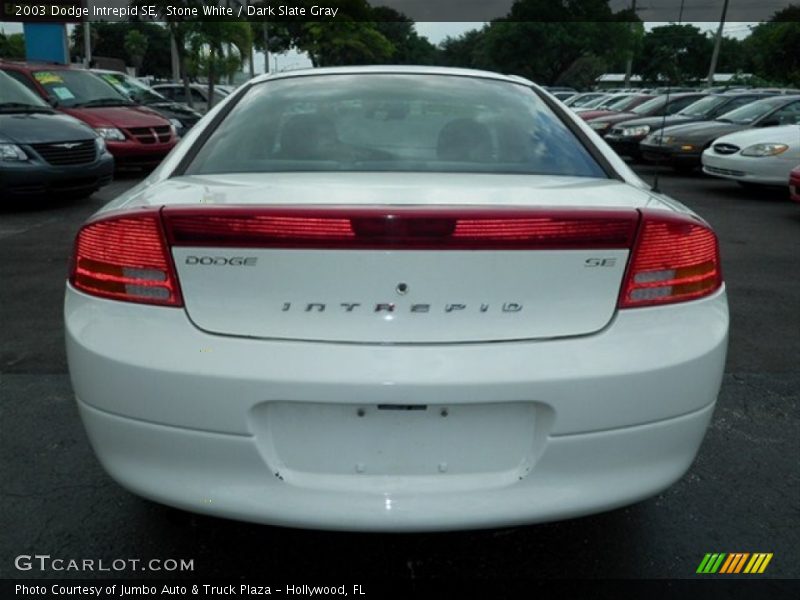 Stone White / Dark Slate Gray 2003 Dodge Intrepid SE