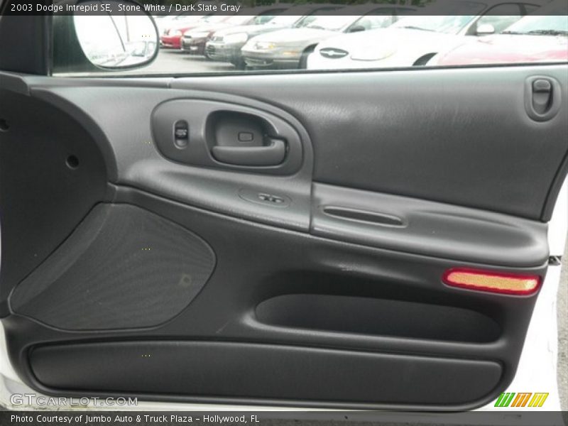 Stone White / Dark Slate Gray 2003 Dodge Intrepid SE