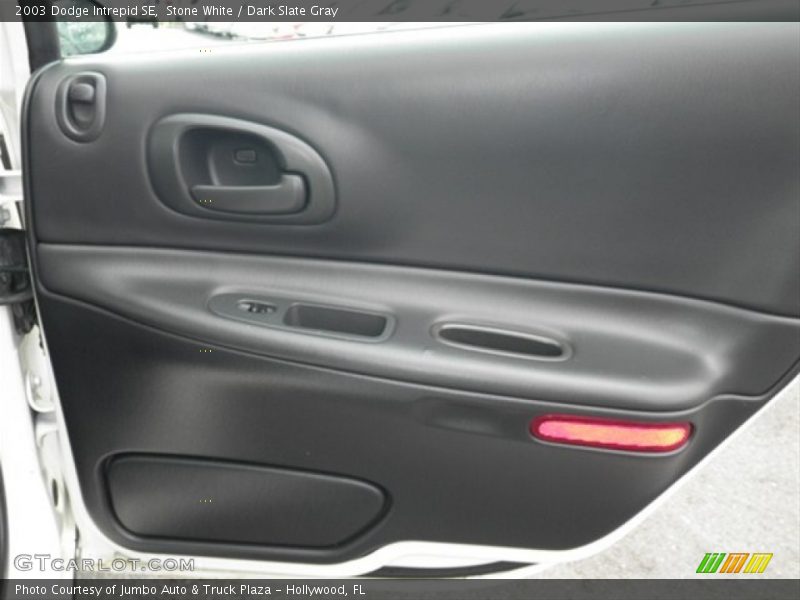 Stone White / Dark Slate Gray 2003 Dodge Intrepid SE