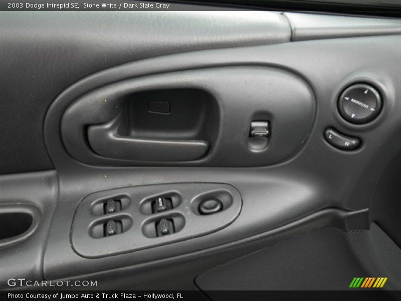 Stone White / Dark Slate Gray 2003 Dodge Intrepid SE