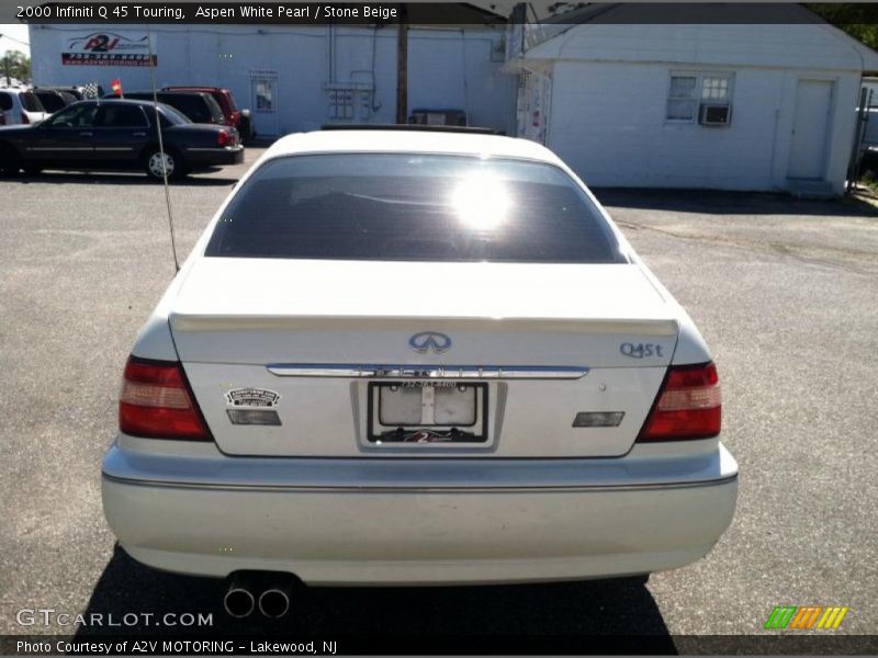 Aspen White Pearl / Stone Beige 2000 Infiniti Q 45 Touring