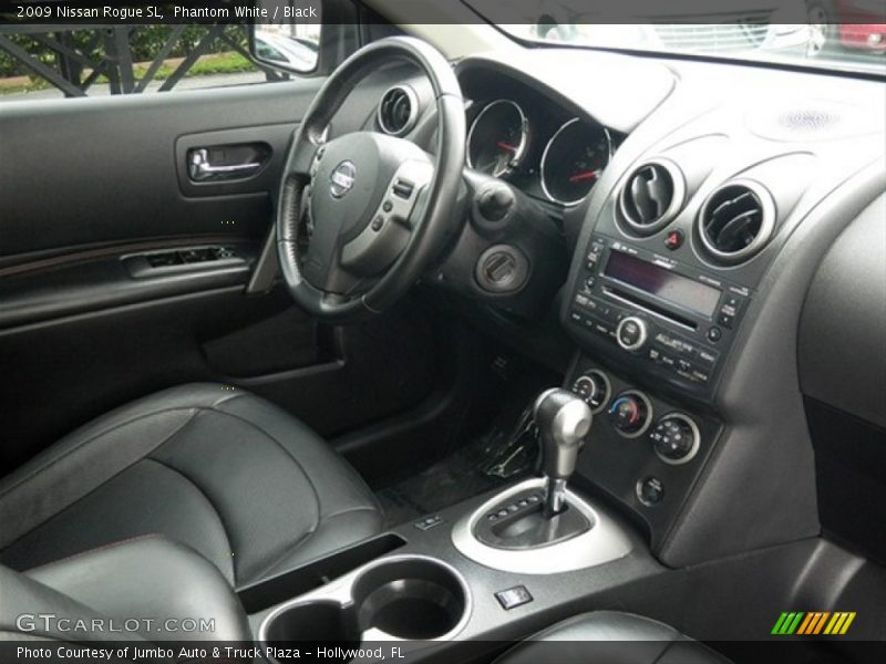 Phantom White / Black 2009 Nissan Rogue SL