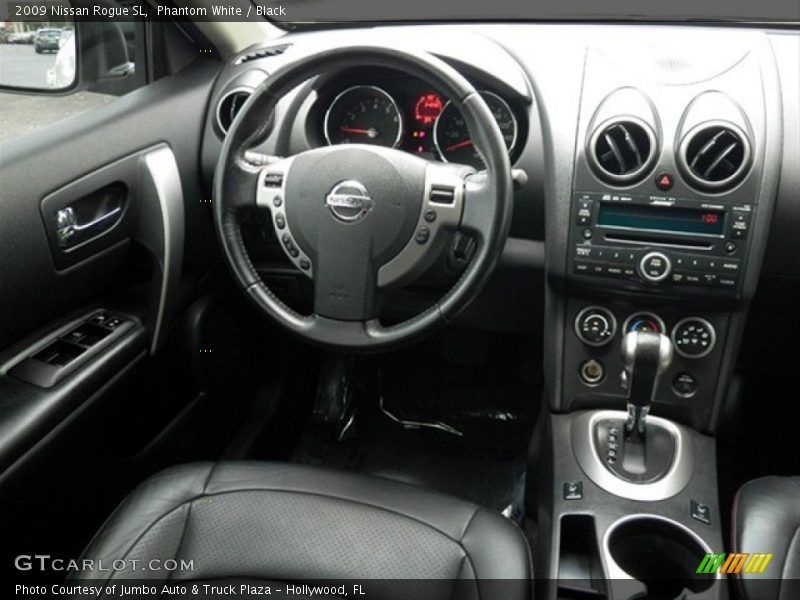 Phantom White / Black 2009 Nissan Rogue SL