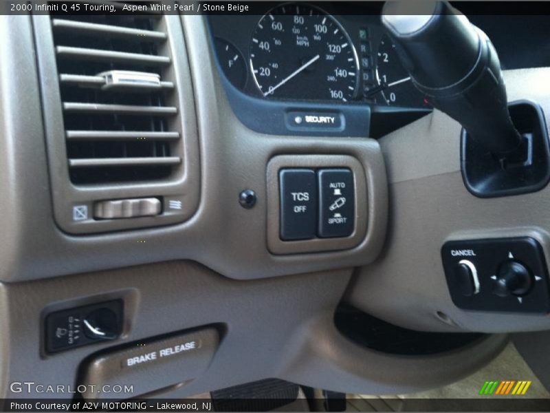 Aspen White Pearl / Stone Beige 2000 Infiniti Q 45 Touring
